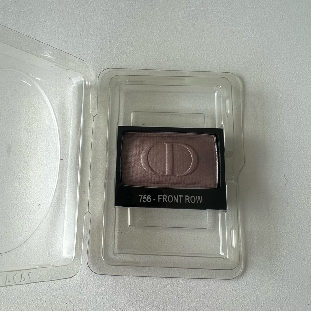 Dior eyeshadow 756 front row